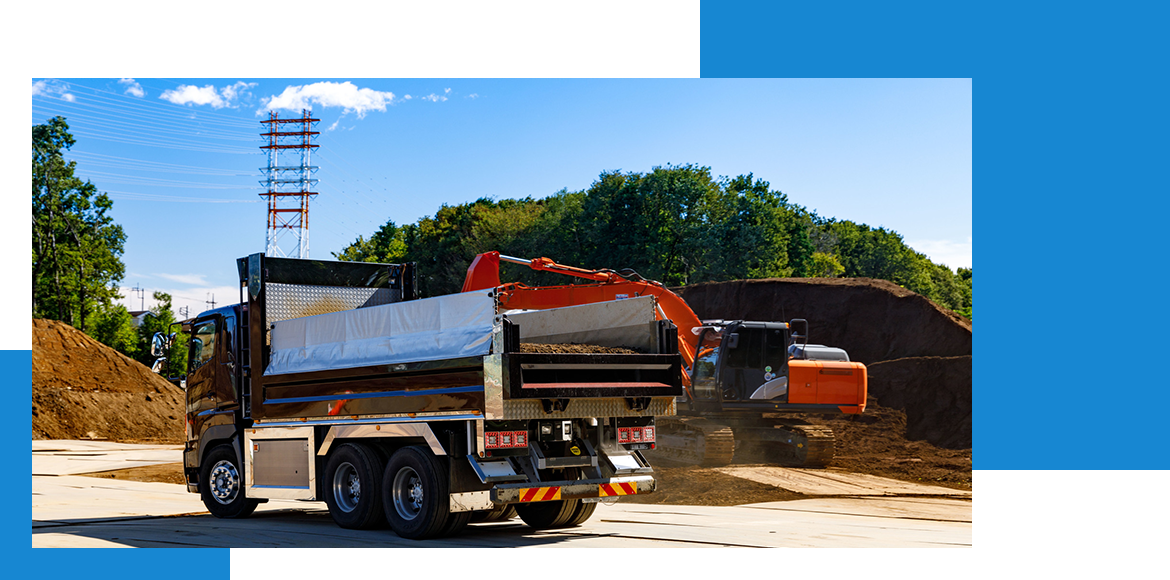 FEATURES    01  運送事業との連携で迅速対応